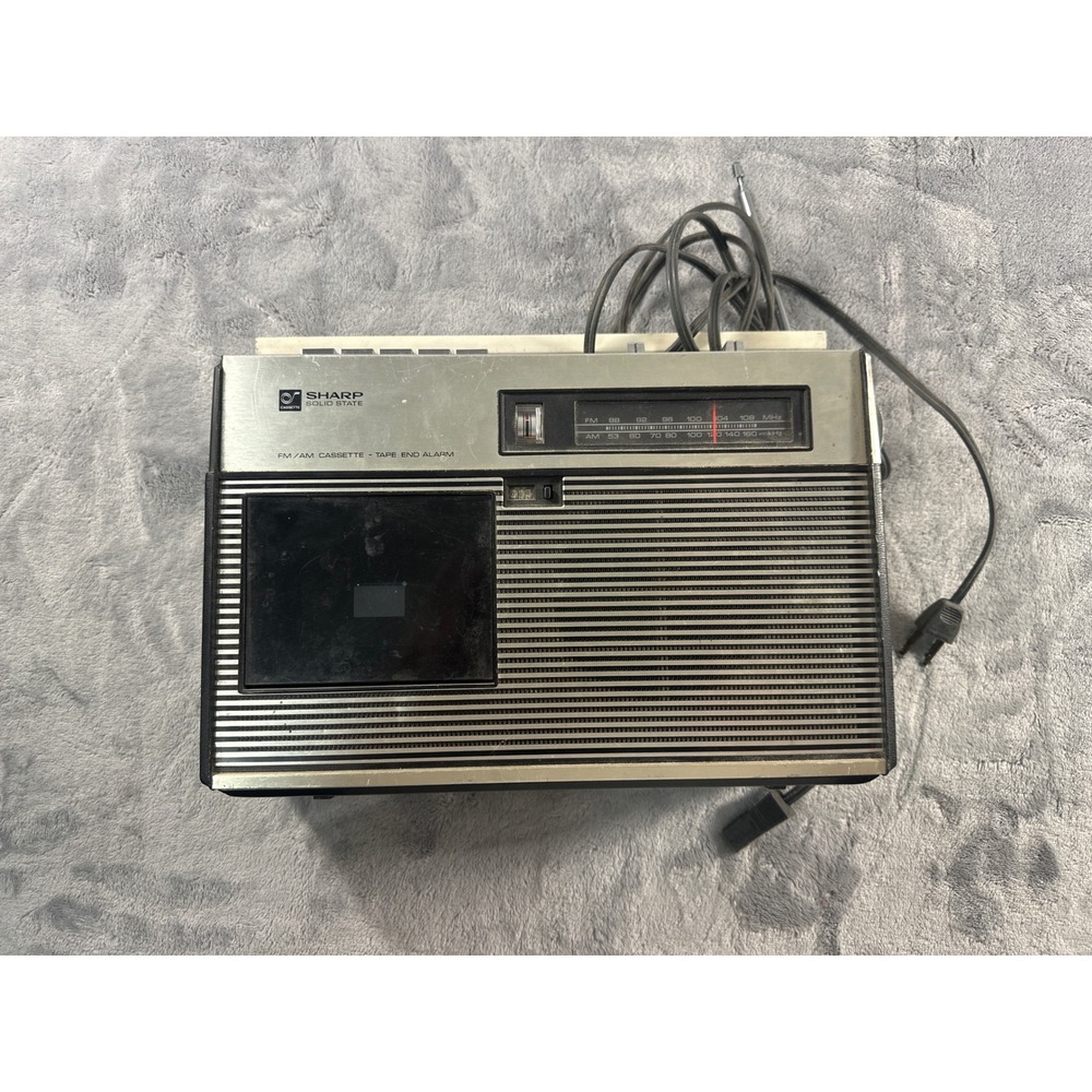 Vintage Sharp Solid State RD-416U FM AM Cassette Radio UNTESTED